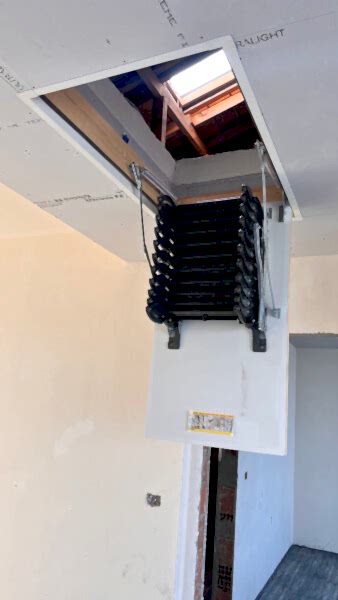 OST Optistep Makaslı Çatı Merdiveni